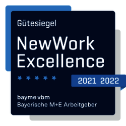 Das Bild zeigt das NewWork-Excellence-Agilitätsgütesiegel der bayme vbm von 2021/2022 mit dem Aumüller ausgezeichnet wurde